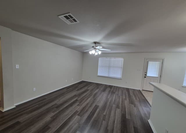 216  Hereford St, Cibolo, TX 78108 — photo 14