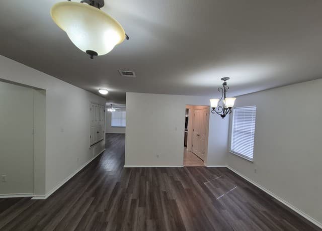 216  Hereford St, Cibolo, TX 78108 — photo 3