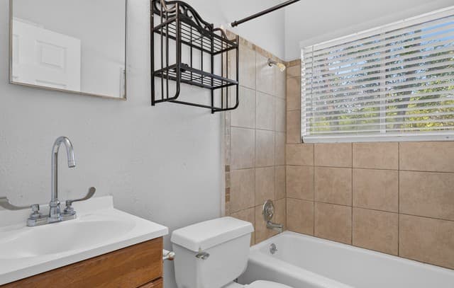 213  Aviation Ave, Schertz, TX 78154 — photo 13