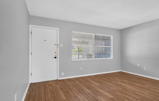 213  Aviation Ave, Schertz, TX 78154 — photo 3