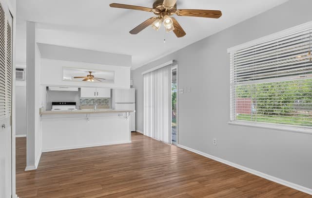 213  Aviation Ave, Schertz, TX 78154 — photo 7