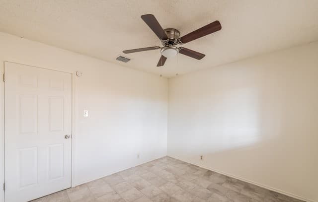 1427  Loma Alto Unit 4, San Antonio, TX 78232 — photo 10