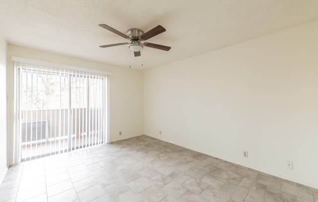 1427  Loma Alto Unit 4, San Antonio, TX 78232 — photo 11