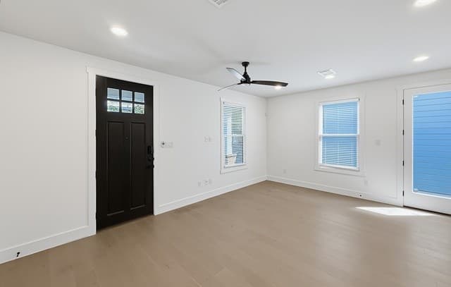 311 E Evergreen Unit 18, San Antonio, TX 78212 — photo 15