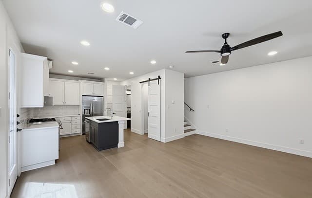 311 E Evergreen Unit 18, San Antonio, TX 78212 — photo 23
