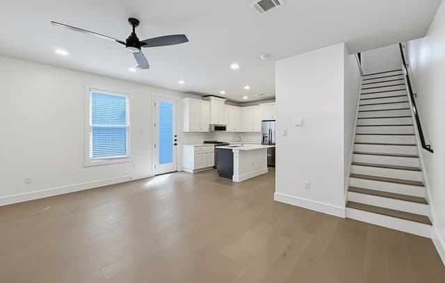 311 E Evergreen Unit 18, San Antonio, TX 78212 — photo 25