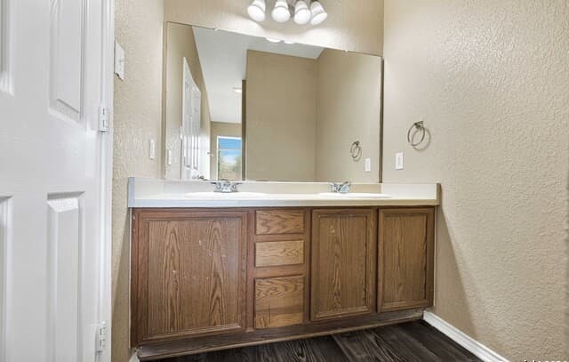 6019  Old Corral, San Antonio, TX 78250 — photo 11
