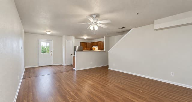 10010  Vasso View Unit 3, Converse, TX 78109 — photo 3
