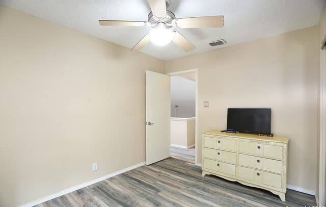3111  Morning Crk, San Antonio, TX 78247 — photo 15