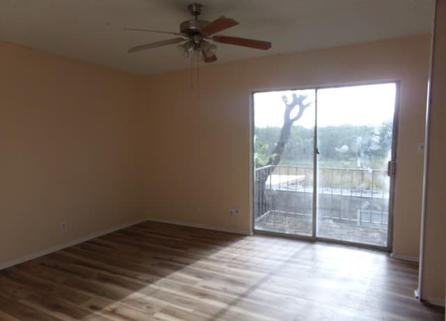 1212  Churing Dr, San Antonio, TX 78245 — photo 8