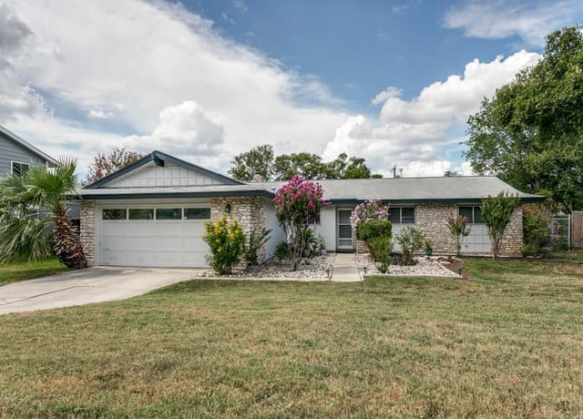227  Harrow Dr