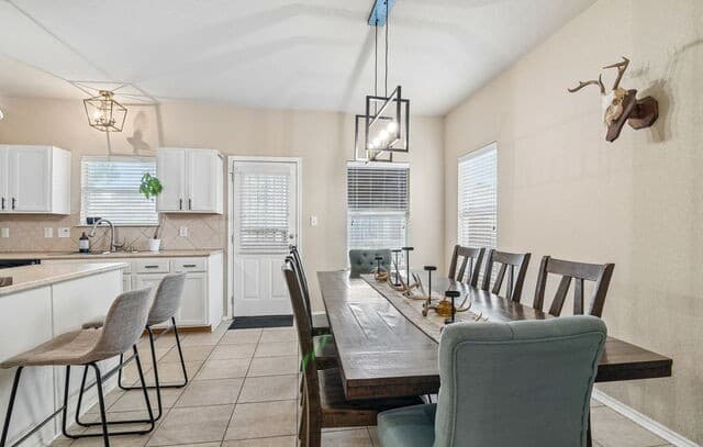 8103  Puente, San Antonio, TX 78223 — photo 10
