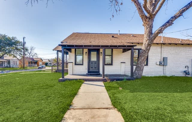 2201  Monterey St, San Antonio, TX 78207 — photo 16