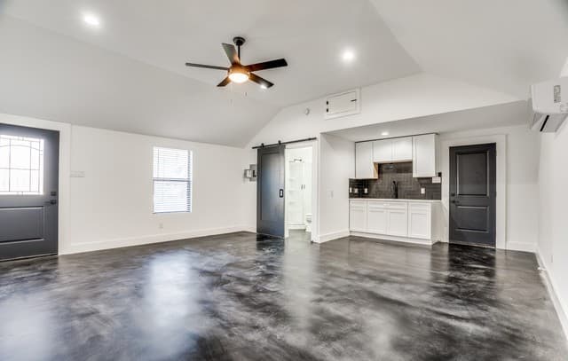 2201  Monterey St, San Antonio, TX 78207 — photo 20