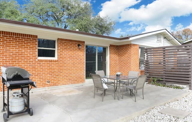 2806  Belvoir Dr, San Antonio, TX 78230 — photo 13