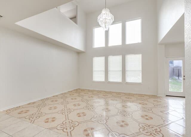 24822  Catalan Cliff, San Antonio, TX 78261 — photo 24