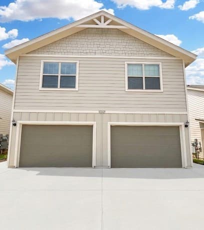 10331  Lynwood Br Unit 102