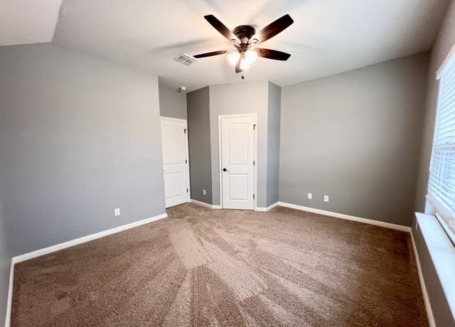 10331  Lynwood Br Unit 102, San Antonio, TX 78245 — photo 11