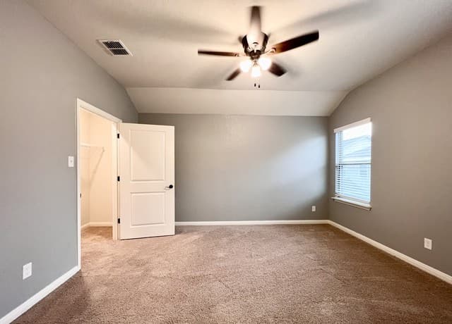 10331  Lynwood Br Unit 102, San Antonio, TX 78245 — photo 8