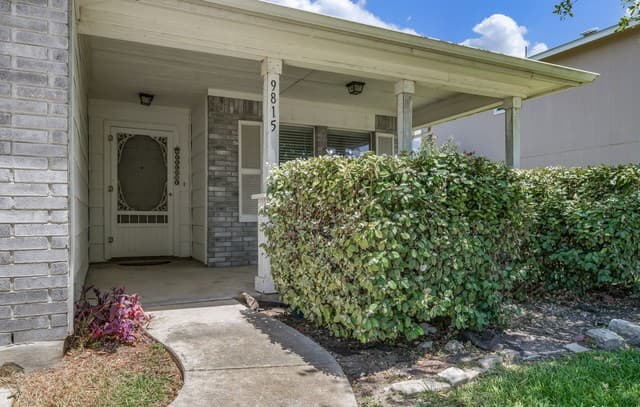 9815  Autumn Pl, Converse, TX 78109 — photo 4