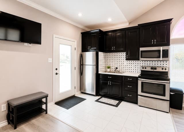 14630  Santa Gertrudis St, San Antonio, TX 78217 — photo 4