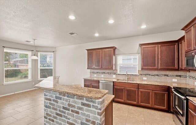 11632  Sweet Pea Run, San Antonio, TX 78245 — photo 6