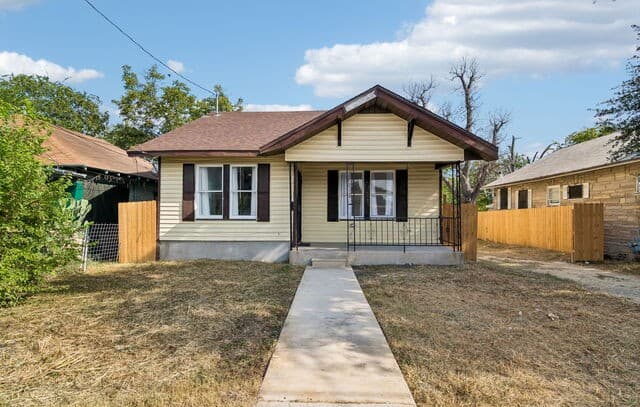 637 Canton