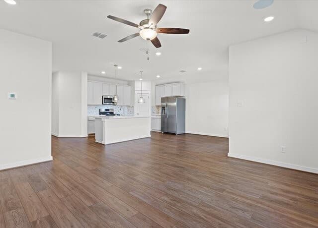 8339  Chasemont Ct, Converse, TX 78109 — photo 7
