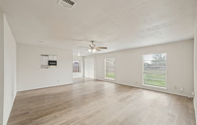 1014  Cloverbrook St, San Antonio, TX 78245 — photo 7