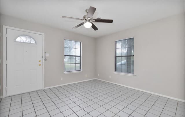 927 W Formosa Unit 4