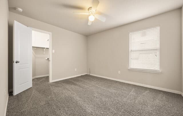 8822  Falcon Park, Converse, TX 78109 — photo 21