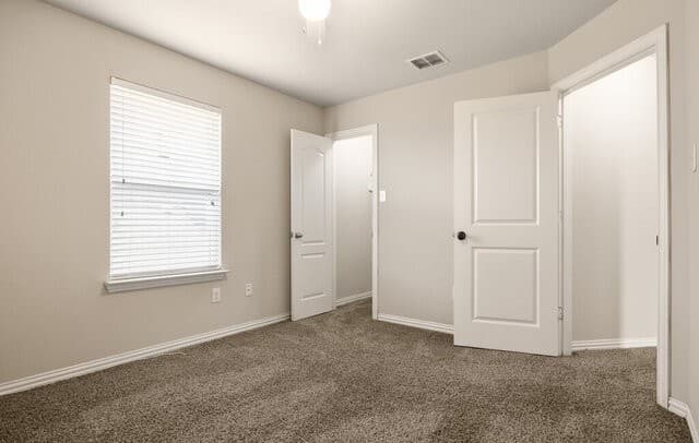 8822  Falcon Park, Converse, TX 78109 — photo 25