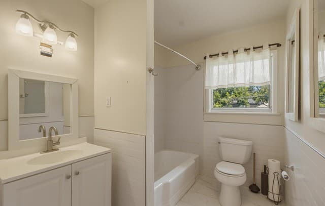 207  Canyon Dr, Alamo Heights, TX 78209 — photo 24