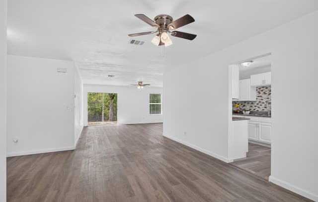 346  Ashland, San Antonio, TX 78218 — photo 3