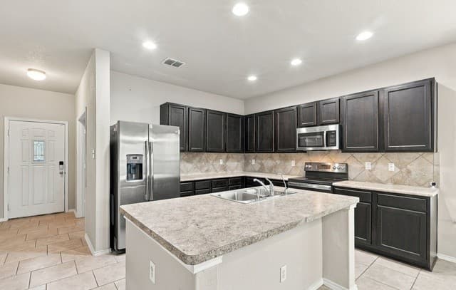 9958  Belmore Cv, San Antonio, TX 78245 — photo 5