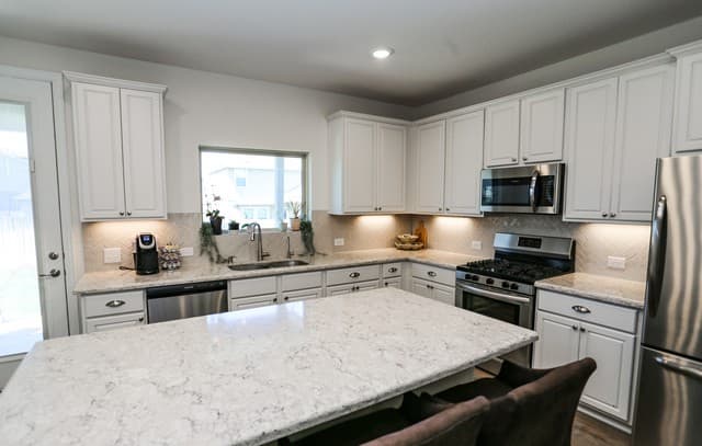 2046  Egret, New Braunfels, TX 78132 — photo 12