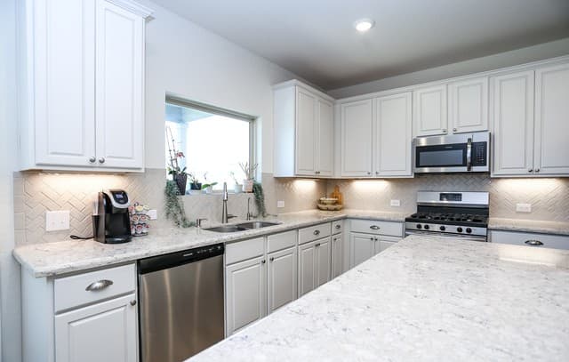 2046  Egret, New Braunfels, TX 78132 — photo 9