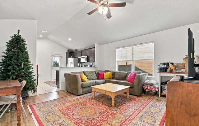 802  Hickory Trail, San Antonio, TX 78245 — photo 5
