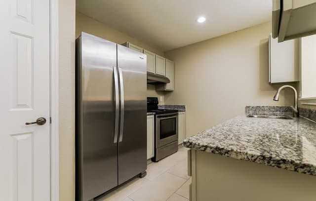 2322  Pue, San Antonio, TX 78245 — photo 5