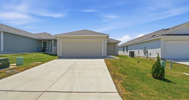 231 Ottawa Way