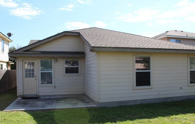 236  Goliad Drive, New Braunfels, TX 78130 — photo 16