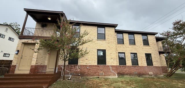 2007  Wilson Blvd Unit 4