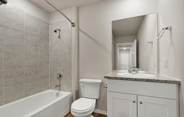 12218  Mulberry Crk, San Antonio, TX 78245 — photo 11
