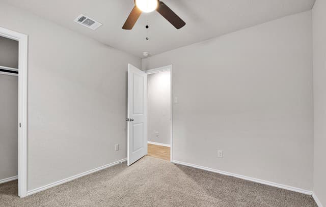 12218  Mulberry Crk, San Antonio, TX 78245 — photo 13