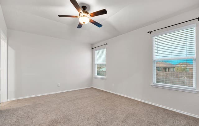 12218  Mulberry Crk, San Antonio, TX 78245 — photo 6