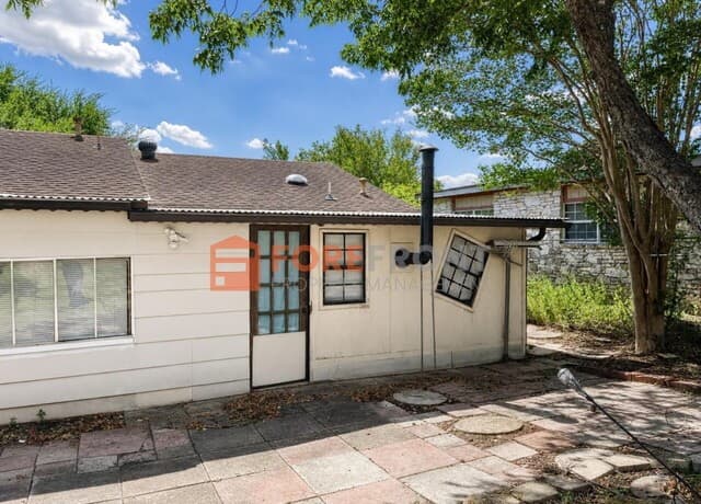 7845  Village Oak, Live Oak, TX 78233 — photo 4