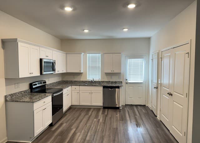 12918  Cygnus, San Antonio, TX 78245 — photo 2