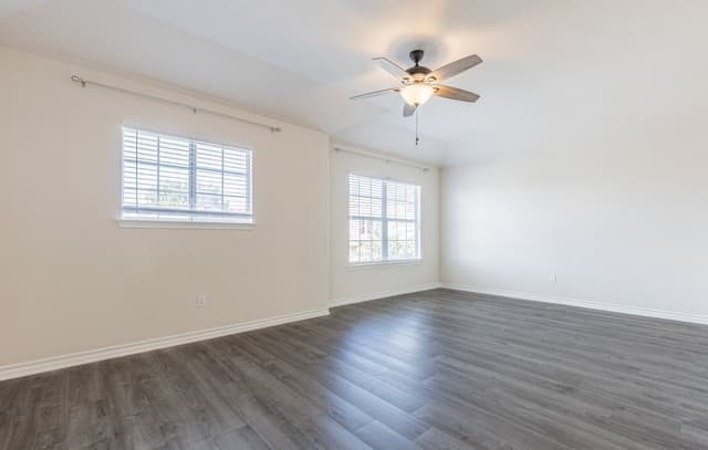 21226  Villa Valencia, San Antonio, TX 78258 — photo 17