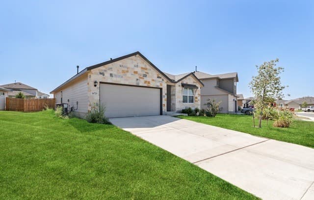 14729  Sabine Loop Rd, San Antonio, TX 78253 — photo 2