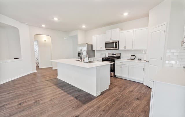14729  Sabine Loop Rd, San Antonio, TX 78253 — photo 5